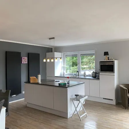 Group - Private Jacuzzi - Wood Fired Sauna - Luxe Winterberg With Love