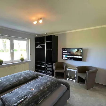 Group - Private Jacuzzi - Wood Fired Sauna - Luxe Winterberg With Love Apartment *